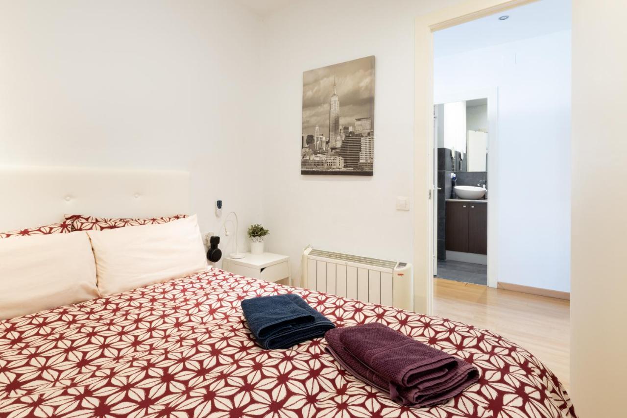 Cute Apartment In Sants Station With Hbo & Alexa & Ac Barcelona Exterior photo