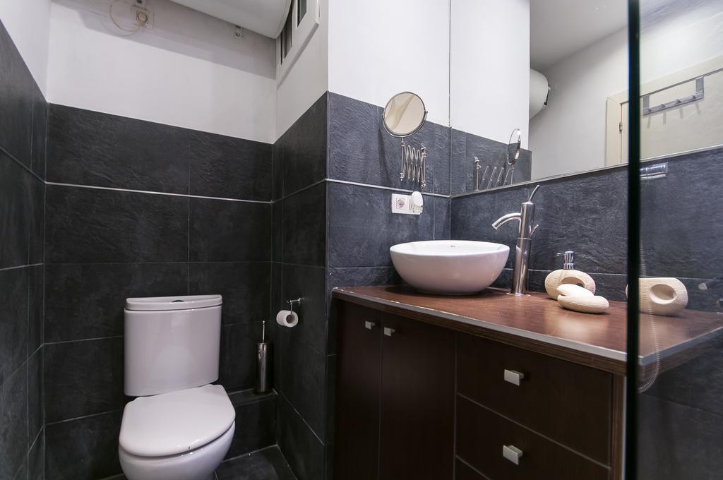 Cute Apartment In Sants Station With Hbo & Alexa & Ac Barcelona Room photo