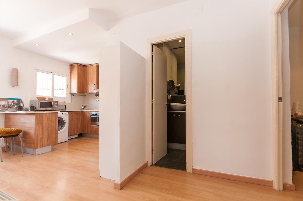 Cute Apartment In Sants Station With Hbo & Alexa & Ac Barcelona Exterior photo